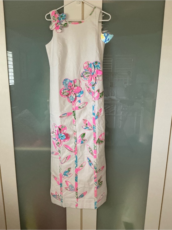 Lilly Pulitzer Dresses & Skirts - Lilly Pulitzer Marleigh Stretch Maxi Shift Dress in Resort White